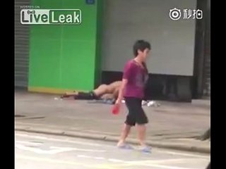 Sex in Sidewalk (China)